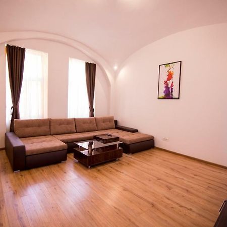 אורדאה Heart Of City Apartament מראה חיצוני תמונה